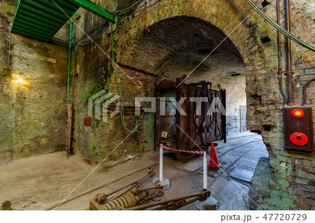 万田坑 第二竪坑櫓内 47720729