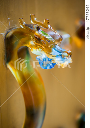 Dragon sculpted colorful door handle Dragon sculpted colorful door handle 47723242