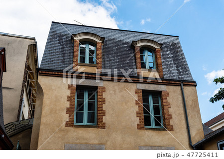 Old houses in historic centre of Rennes 47725411