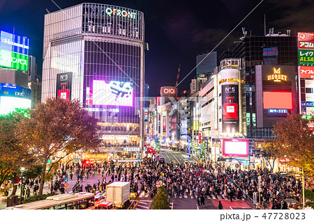 《東京都》渋谷駅前・スクランブル交差点 《東京都》渋谷駅前・スクランブル交差点 47728023
