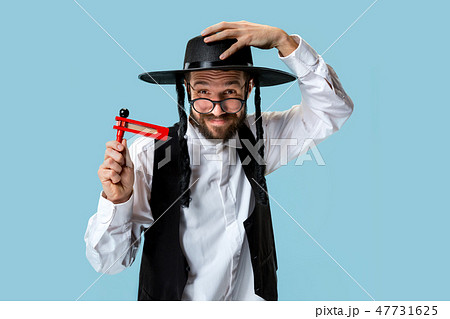 Portrait of a young orthodox Hasdim Jewish man 47731625