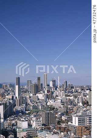 日本の東京都市景観 池袋の超高層ビル群などを望む 日本の東京都市景観 池袋の超高層ビル群などを望む 47732476