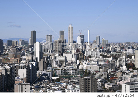 日本の東京都市景観 池袋の超高層ビル群などを望む 日本の東京都市景観 池袋の超高層ビル群などを望む 47732554