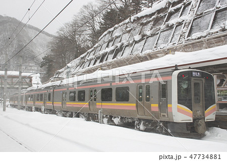 冬の上越線E129系(水上駅) 冬の上越線E129系(水上駅) 47734881
