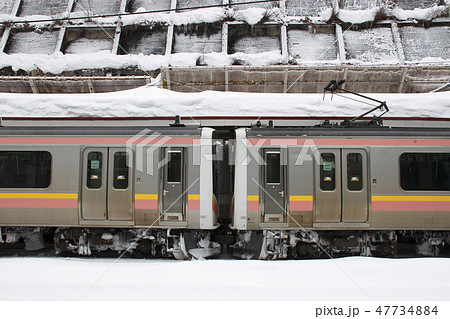 冬の上越線E129系（水上駅） 47734884