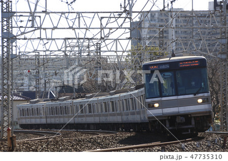 ［H］東京メトロ日比谷線03系（5扉車） 47735310