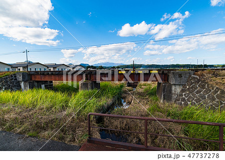 廃線になったくりはら田園鉄道の単線の橋梁 47737278