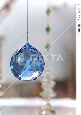 サンキャッチャー ガラス 窓辺 47737717