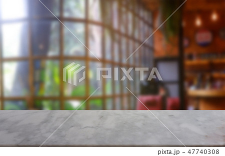 Empty table in blur restaurant, cafe background 47740308