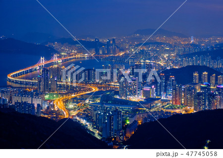 Busan cityscape Gwangan Bridge at night 47745058