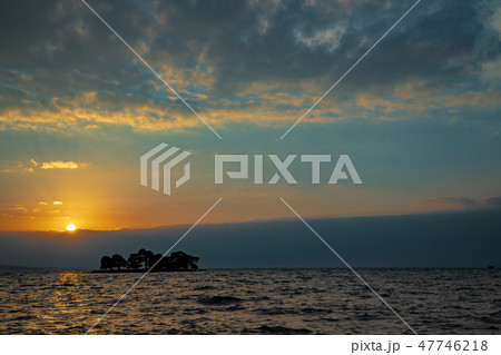 宍道湖 夕焼け 宍道湖 夕焼け 47746218