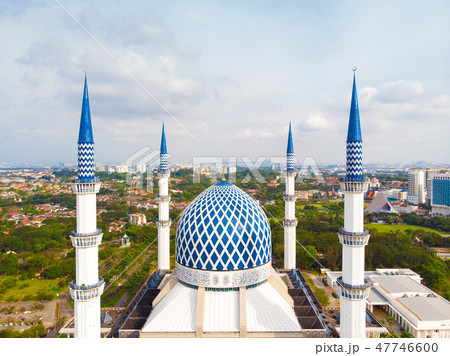 Masjid Sultan Salahuddin Abdul Aziz Shah by drone Masjid Sultan Salahuddin Abdul Aziz Shah by drone 47746600