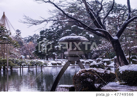 兼六園の雪景色 47749566