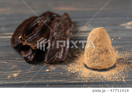 Healthy raw vegan sweet homemade candy Healthy raw vegan sweet homemade candy 47751419
