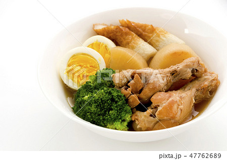 鶏肉と大根の煮物 鶏肉と大根の煮物 47762689