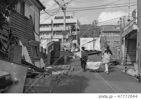 阪神大震災　被災地風景 47772044