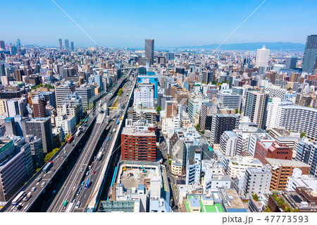 大阪西部の都市風景 47773593