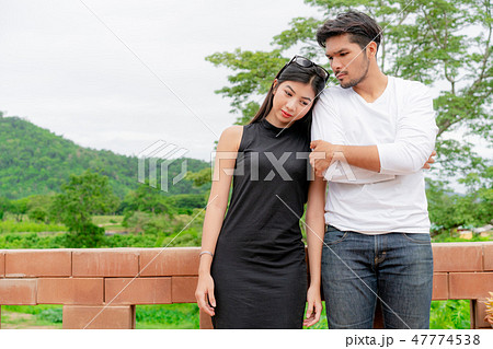 The unhappy couple of man and woman. The unhappy couple of man and woman. 47774538