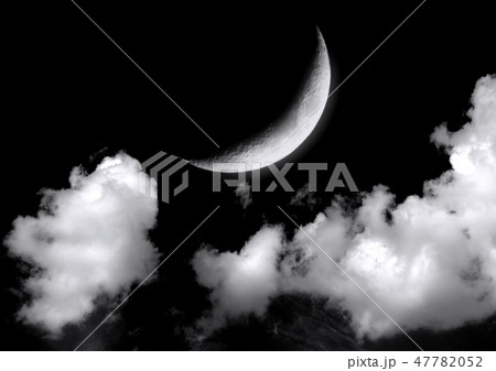 The moon in the night skyのイラスト素材 [47782052] - PIXTA