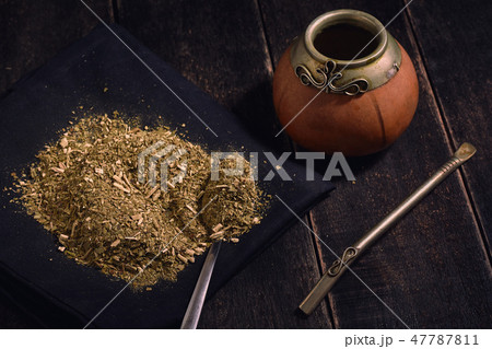 Yerba mate and calabash with bambilla. 47787811