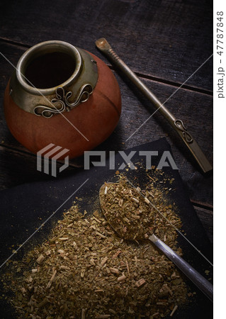 Yerba mate and calabash with bambilla. Yerba mate and calabash with bambilla. 47787848
