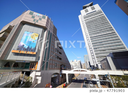 日本の東京都市景観 後楽園駅や文京区役所などを望む 日本の東京都市景観 後楽園駅や文京区役所などを望む 47791903