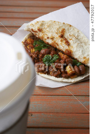 flatbread with meanced meat flatbread with meanced meat 47792017