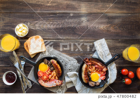 English breakfast in iron skillet English breakfast in iron skillet 47800482