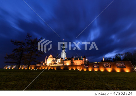 Jasna Gora sanctuary in Czestochowa in the night. Jasna Gora sanctuary in Czestochowa in the night. 47802224