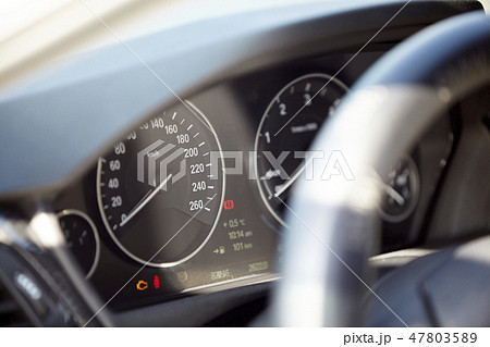 インストルメントパネル 自動車 乗用車 47803589