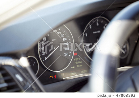 インストルメントパネル 自動車 乗用車 47803592