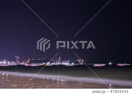 Night View of Pattaya Beach and Pattaya Port 47804541