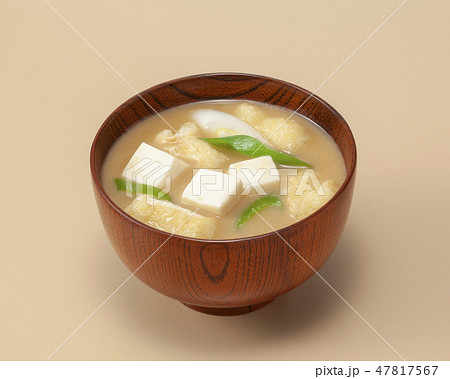 味噌汁 47817567