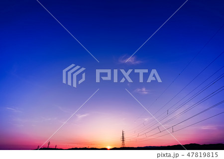 夕暮れの空 夕暮れの空 47819815