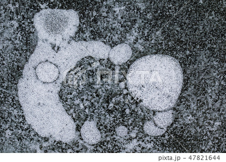 Bubbles in ice 47821644