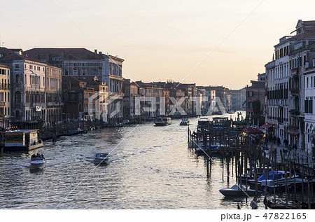 ヴェネチアの夕暮れ 47822165