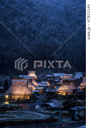 美山かやぶきの里 冬 夜景 美山かやぶきの里 冬 夜景 47823144