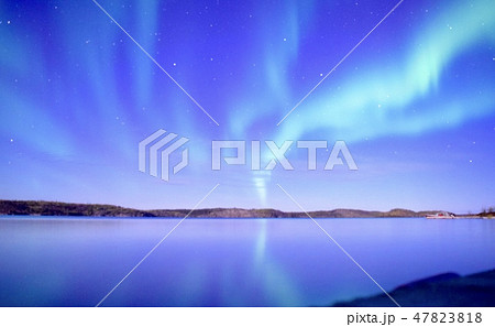 オーロラ　夏　イエローナイフ　車中泊　　aurora in Yellowknife 47823818