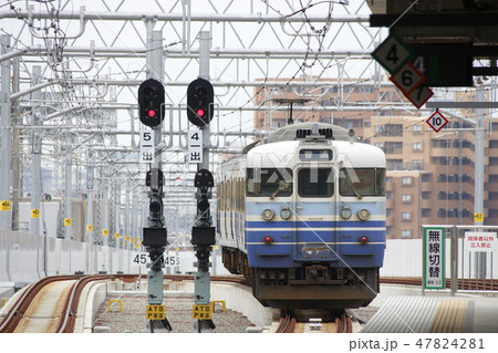 終焉近い越後線115系（三次新潟色） 47824281