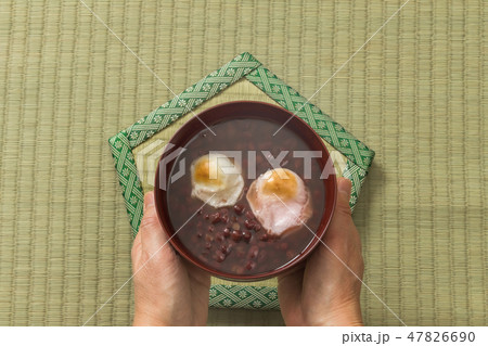 おしるこ　sweet red bean(adzuki) soup  47826690