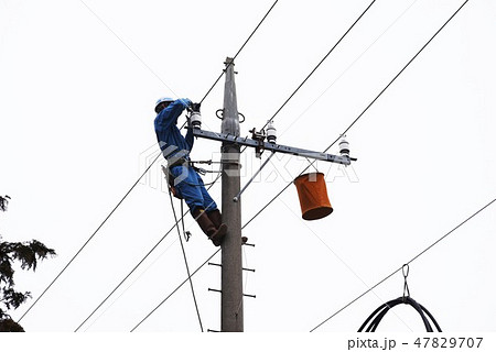 電気工事(送配電電線工事) 電気工事(送配電電線工事) 47829707