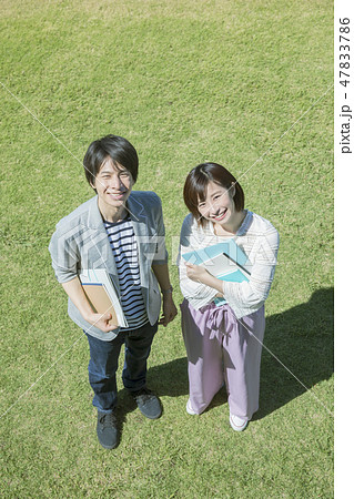 大学 キャンパスライフ 屋外 大学 キャンパスライフ 屋外 47833786