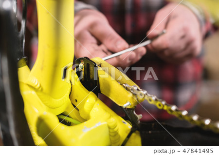 mountain bike chain tensioner