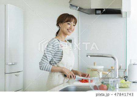 主婦 キッチン 主婦 キッチン 47841743