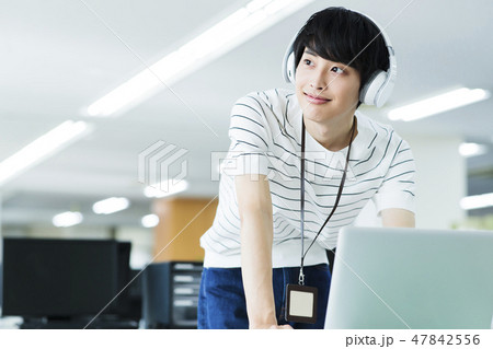 ビジネス SE エンジニア システムエンジニア プログラマー オフィス ビジネス SE エンジニア システムエンジニア プログラマー オフィス 47842556