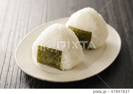 おにぎり おにぎり 47847837
