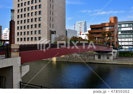 芝浦西運河にかかる船路橋 47850302
