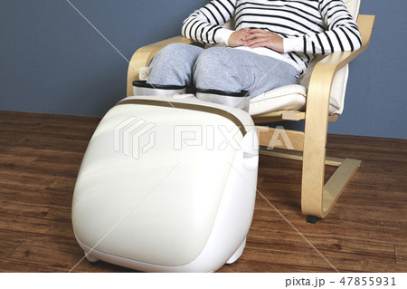 フットマッサージの風景 47855931
