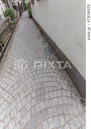 路地裏の石畳　Path of Kagurazaka tokyo japan nihon 47858929