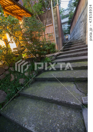 路地裏の石畳　Path of Kagurazaka tokyo japan nihon 47858934